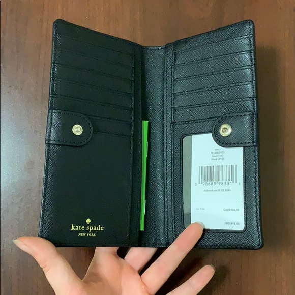 kate spade Handbags - Kate Spade Wallet